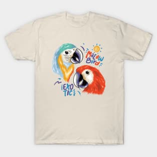 EXOTIC MACAW BIRDS T-Shirt